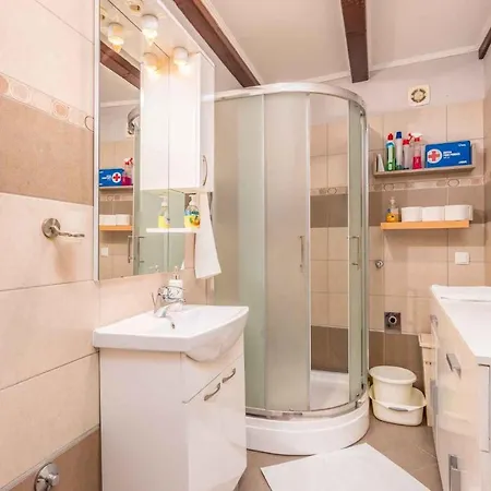 In - Insel Krk 34437 شقة