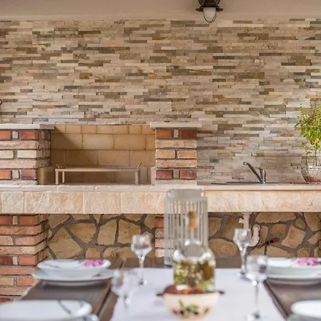 In - Insel Krk 34437 * كليمنو