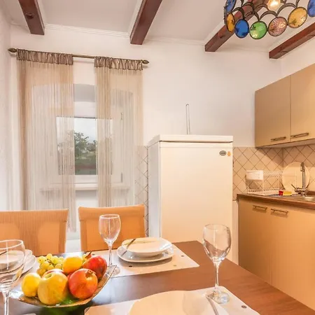 In - Insel Krk 34437 شقة *